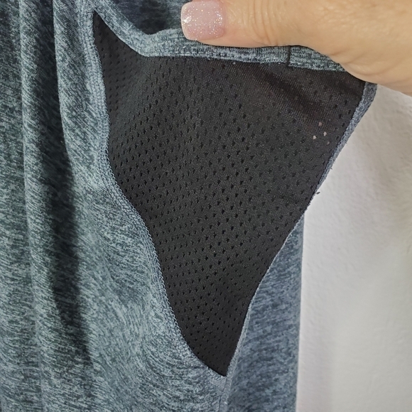 NIKE DRI-FIT ATHLETIC TOP - Picture 4 of 4